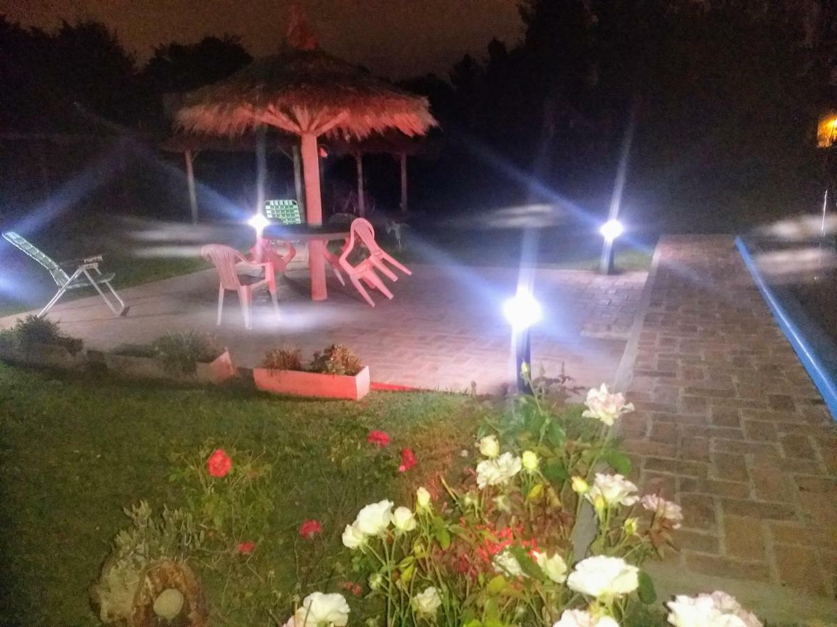 Posada Quinta Pata Ezeiza Exterior foto